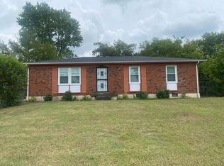 3890 Crouch Dr, Nashville, TN 37207