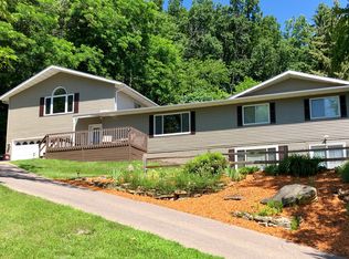 930 W Burns Valley Rd, Winona, MN 55987