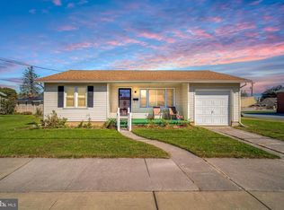 136 N Penn St, Palmyra, PA 17078