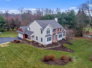 500 Fox Hollow Dr, Kennett Square, PA 19348