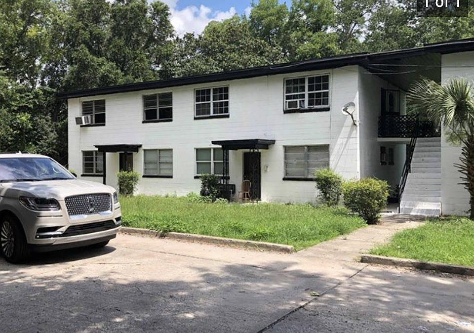 1st image of 640 Detroit St APT 8