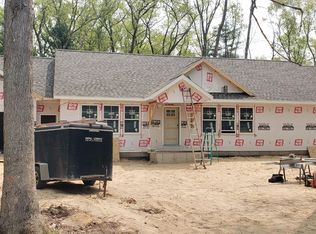 1946 Riegler Rd, Muskegon, MI 49445