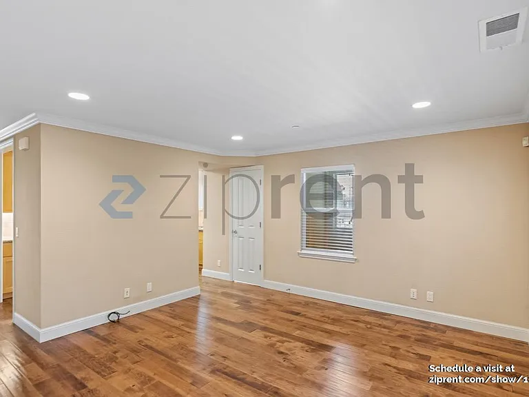 508 Peninsula Ave #3 — Photo 3
