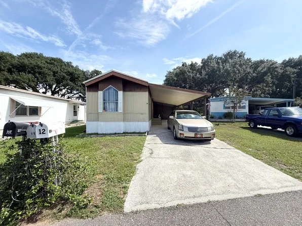 10 Briarwood Ln, Thonotosassa, FL 33592