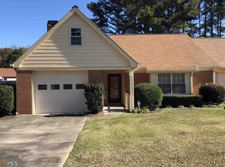 390 Jeff Davis Pl, Fayetteville, GA 30214
