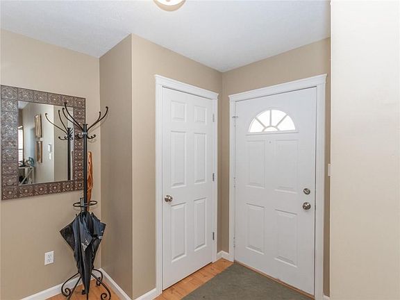 3rd image of 12317 Driftstone Dr