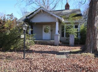 1405 Lexington Ave, Greensboro, NC 27403