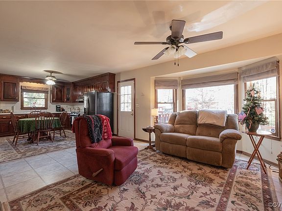 5th image of 9231 Eagle Cove Cir