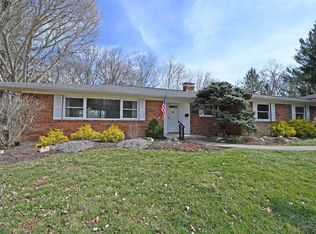 2626 Meadowmar Ln, Cincinnati, OH 45230