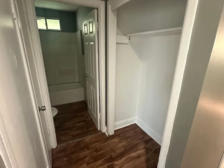 6904 Longview Rd — Photo 13