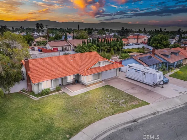 1076 W Craig St, Rialto, CA 92377