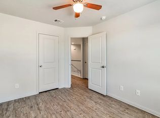 8011 Marydean Ave, Fort Worth, TX 76116