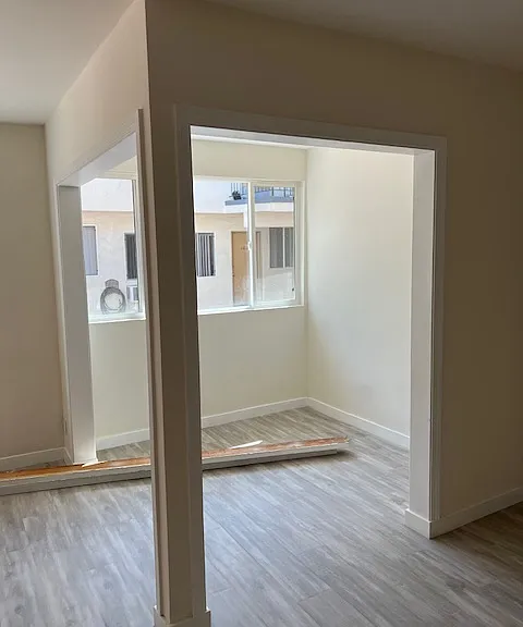 1530 E Broadway #107 — Photo 8