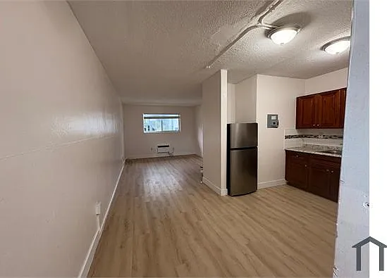 690 NE 133rd St #7 — Photo 27