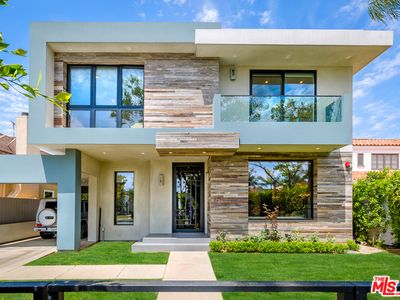 321 S Oakhurst Dr, Beverly Hills, CA, 90212