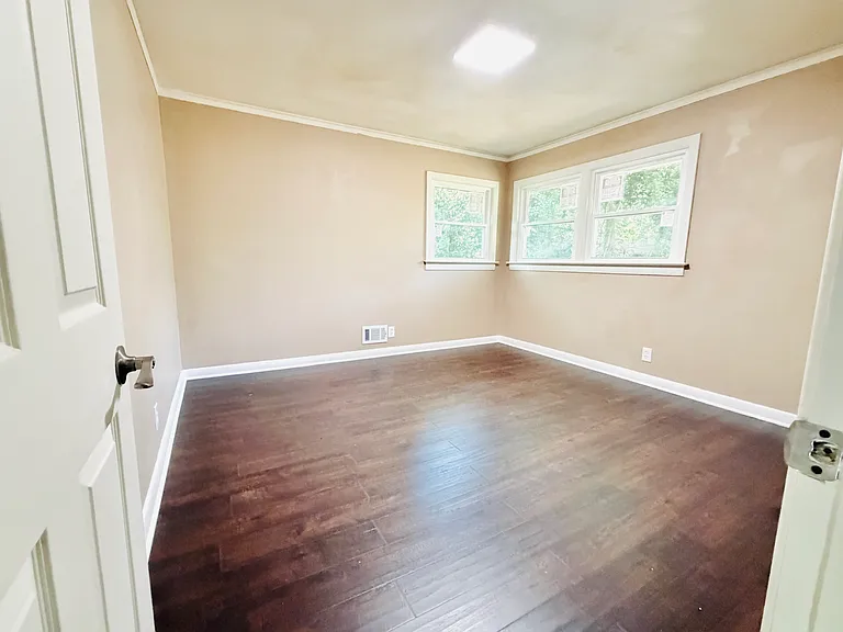 836 Delverton Rd — Photo 19