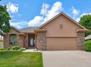 1430 Oran Dr, Council Bluffs, IA 51503