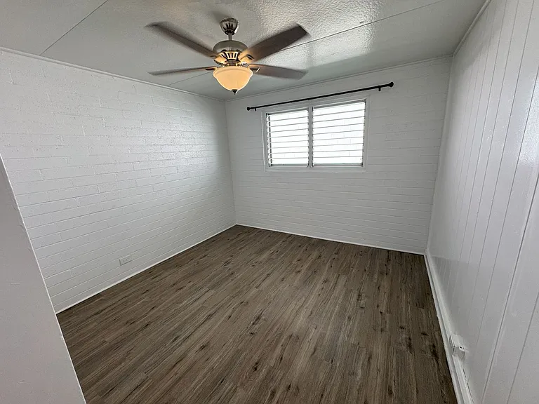 1116 Isenberg St — Photo 15