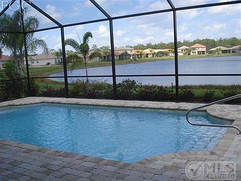 3rd image of 11287 Sparkleberry Dr