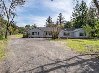 1500 Kawana Ter, Santa Rosa, CA 95404