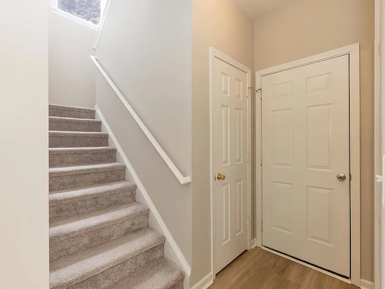 3010 Remington Oaks Cir — Photo 18