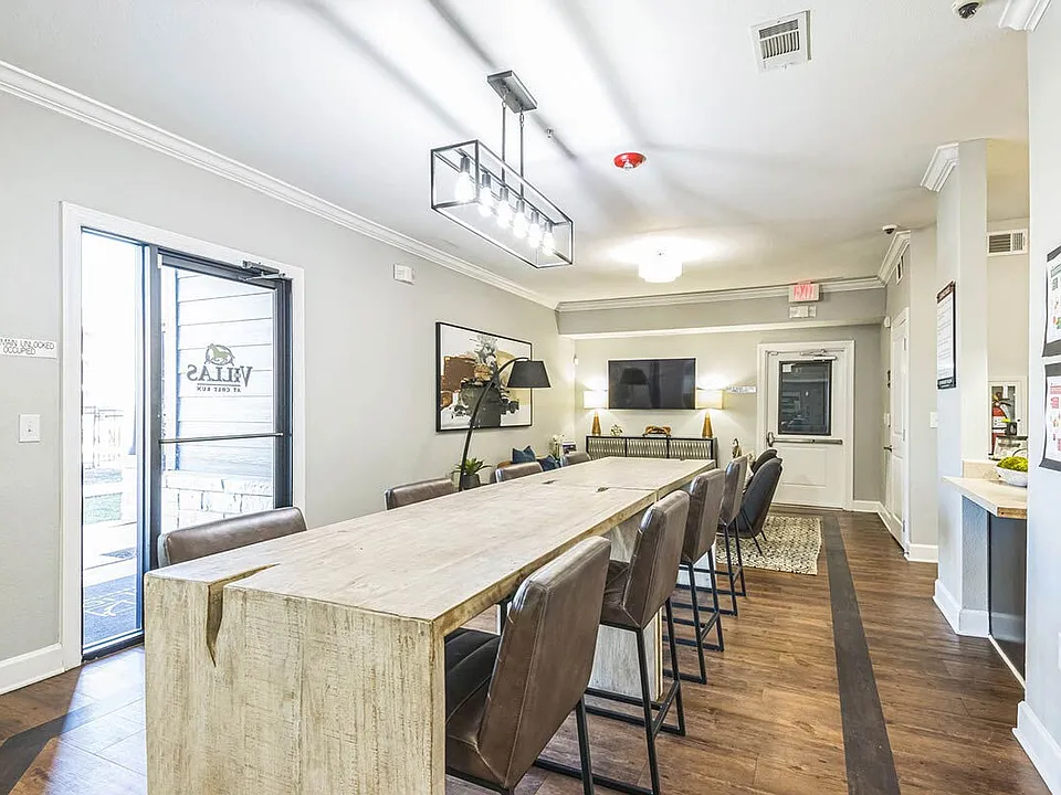 Villas at Colt Run Apartments