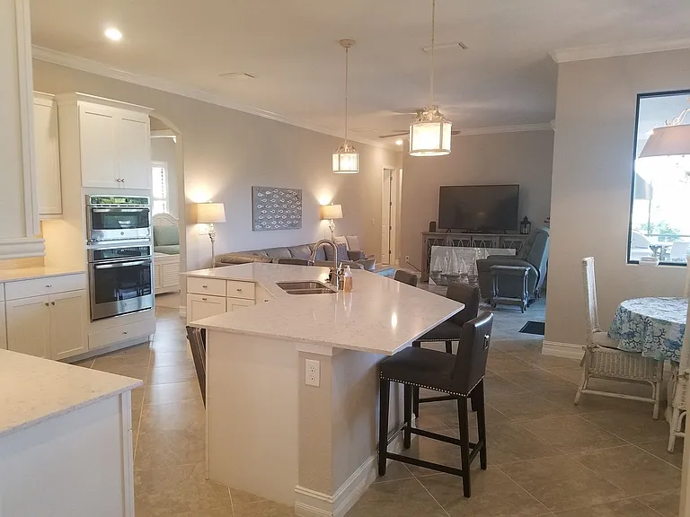 10908 Bullrush Dr — Photo 38