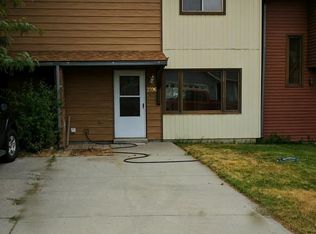 2106 Prairie Rd, Riverton, WY 82501