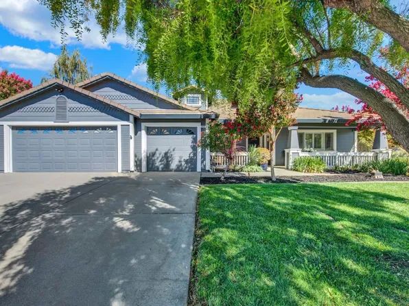 940 Alexander Court, Dixon, CA 95620