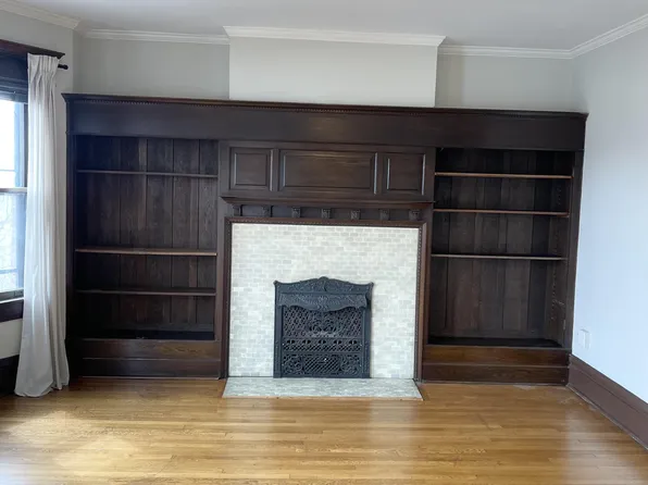 St. Albans Apartments, 61 Saint Albans St S #61G, Saint Paul, MN 55105