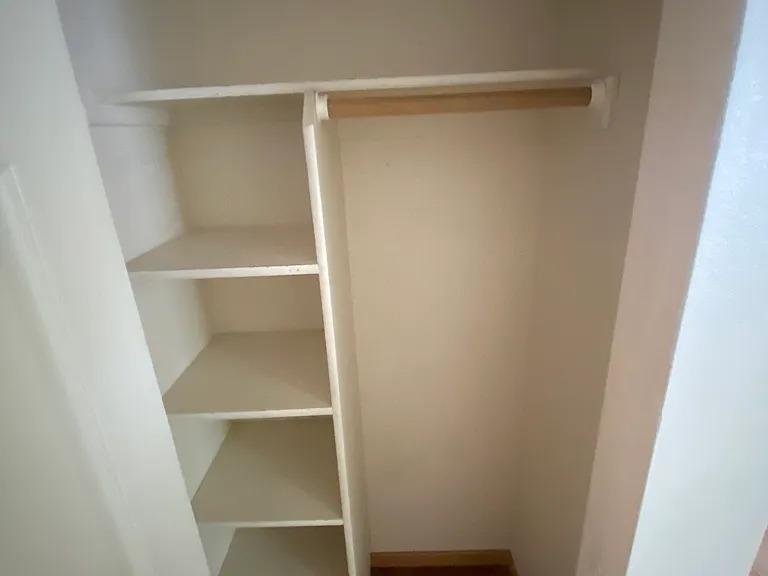 223 W Myrtle St #A — Photo 14