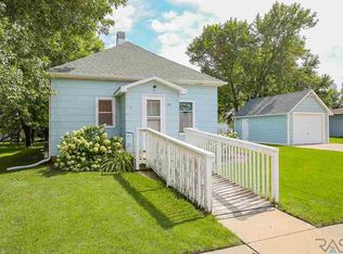 130 N Poplar Ave, Tea, SD 57064