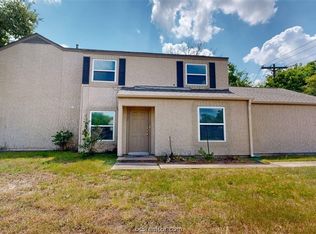 1327 Airline Dr, College Station, TX 77845