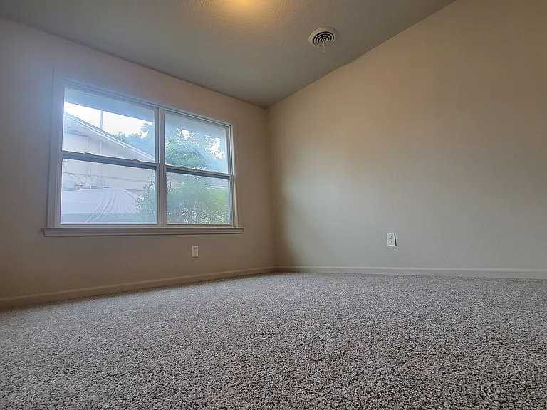 5613 Ammons St — Photo 16