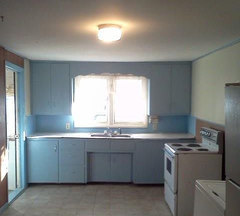 Kitchen S