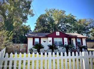 1858 Bartram Cir W, Jacksonville, FL 32207