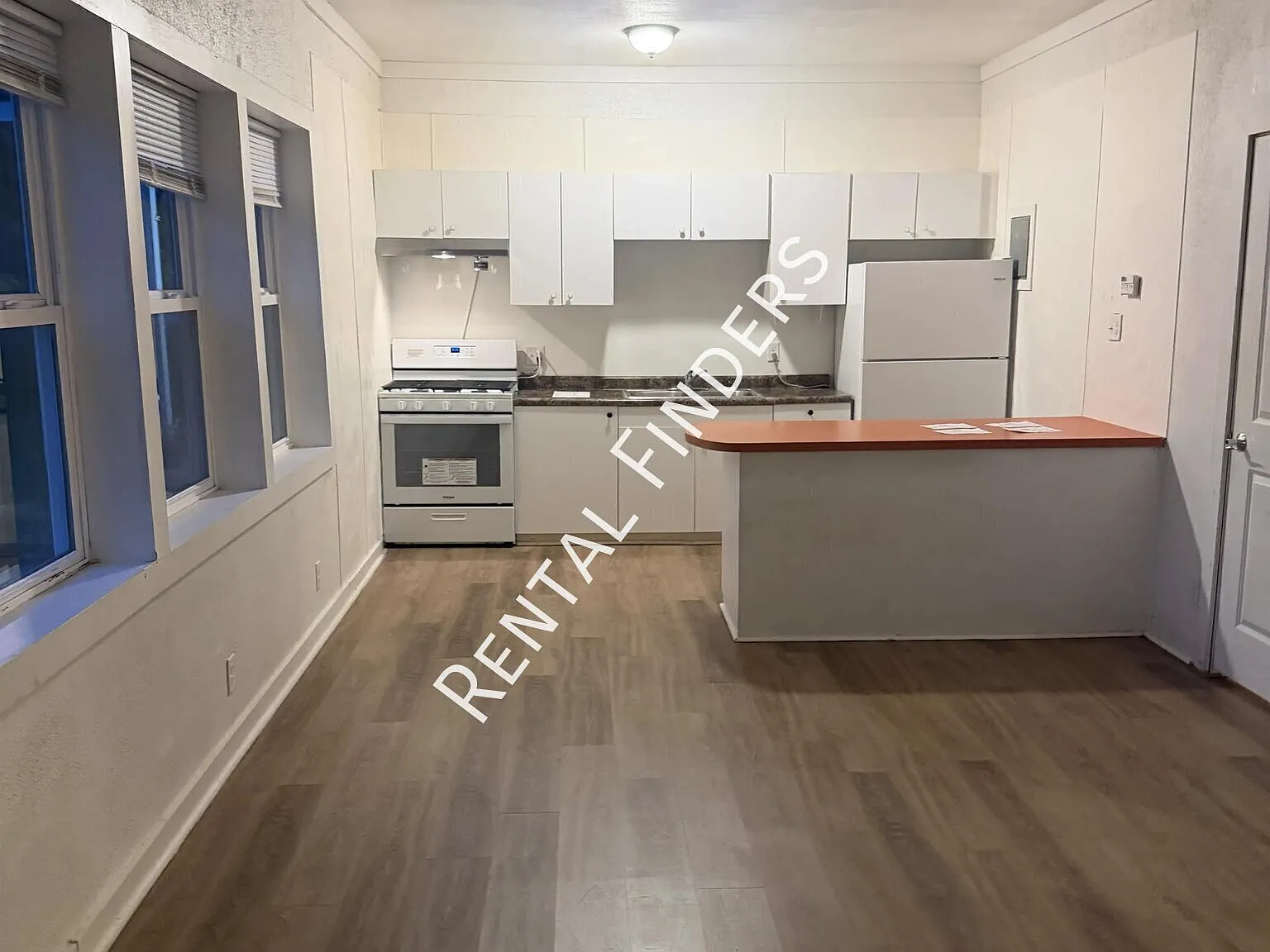 1 bed, $845 — Photo 1