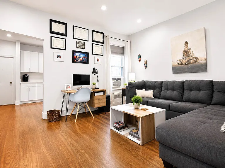 863 Knickerbocker Ave #2A — Photo 2