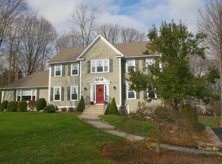 5 Deer River Ln, Monroe, CT 06468
