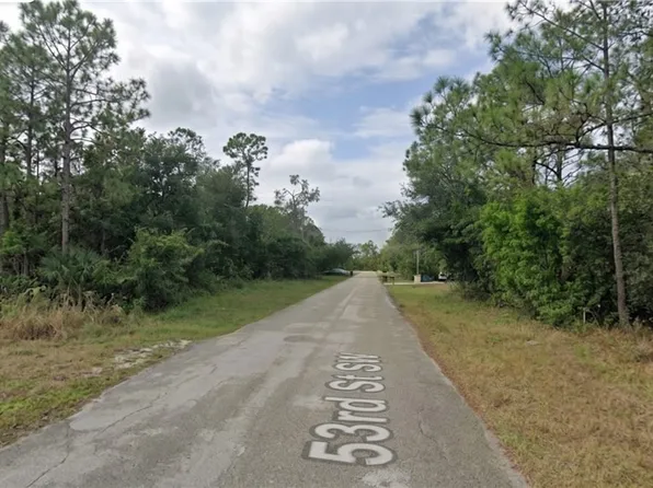 2802 53rd St SW, Lehigh Acres, FL 33976