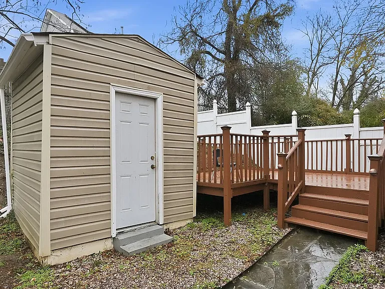 742 Congress St SE — Photo 23