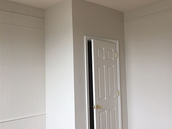 5th image of 429 Fairmount Ave APT 312