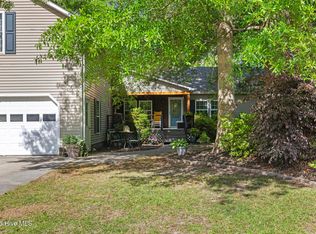 346 Knollwood Drive, Hampstead, NC 28443