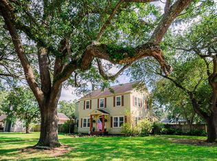 2009 W Rein Ave, Orange, TX 77630