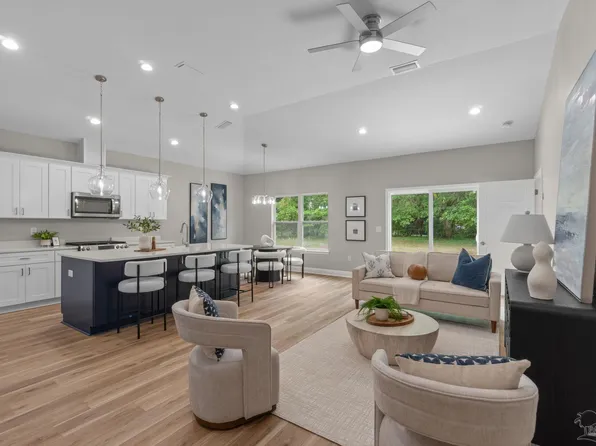 414 N Coyle St, Pensacola, FL 32501