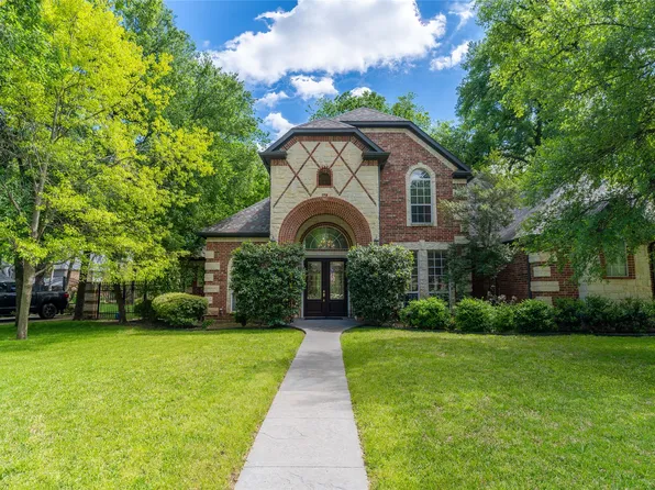 6058 Forest River Dr, Fort Worth, TX 76112