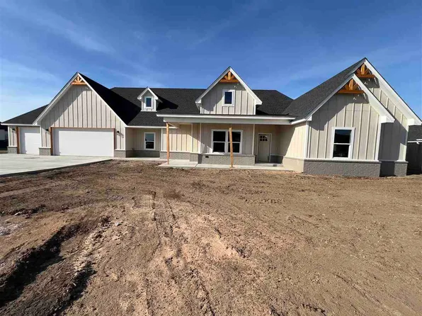 306 Bandera St, Stillwater, OK 74074