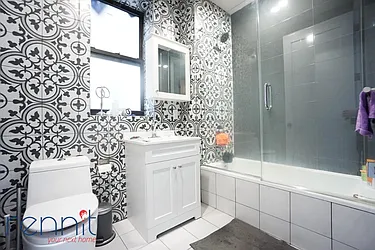 Rented by Rennit Inc.