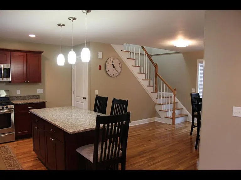 56 Huxley Ave — Photo 9