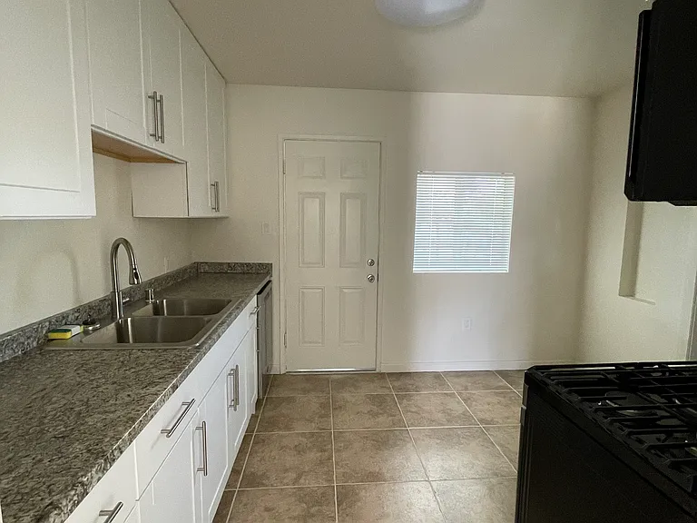 61958 Sunburst Cir — Photo 9